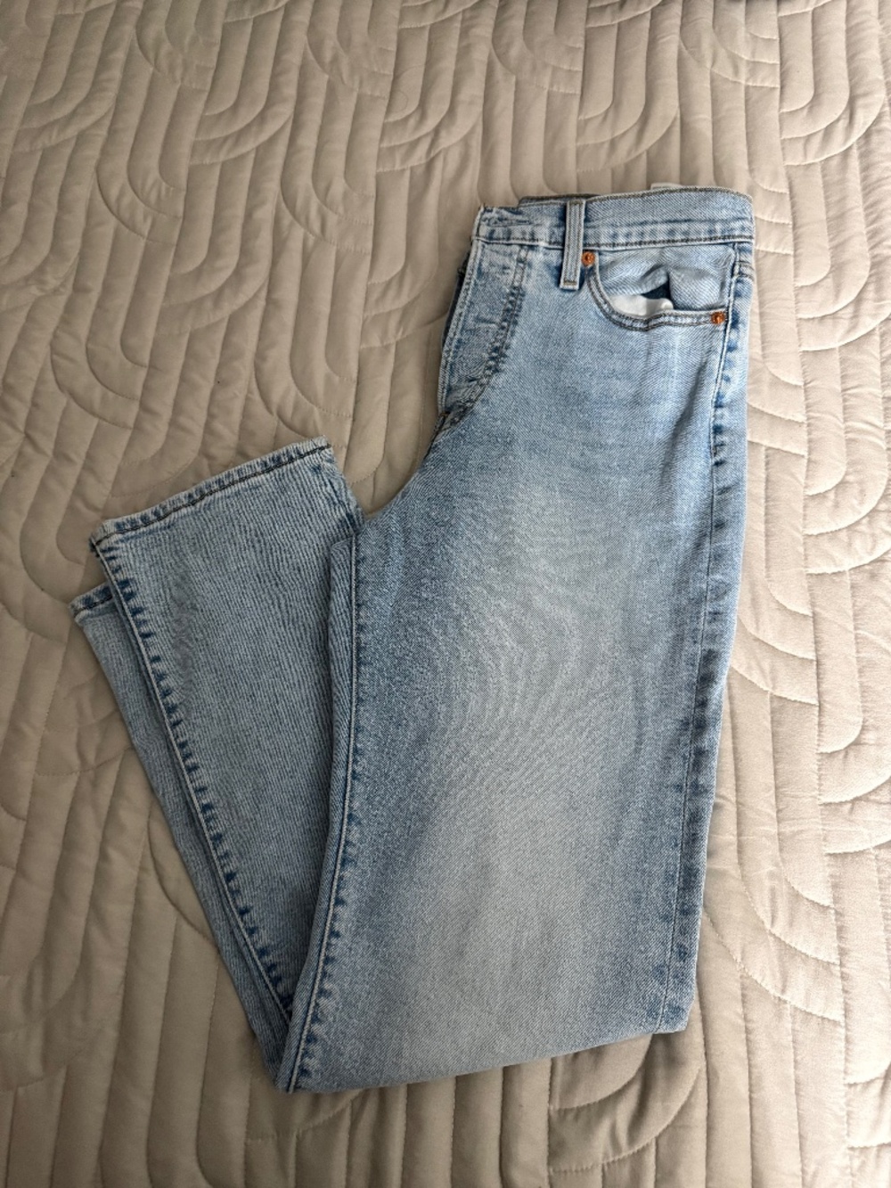 Levi Jean